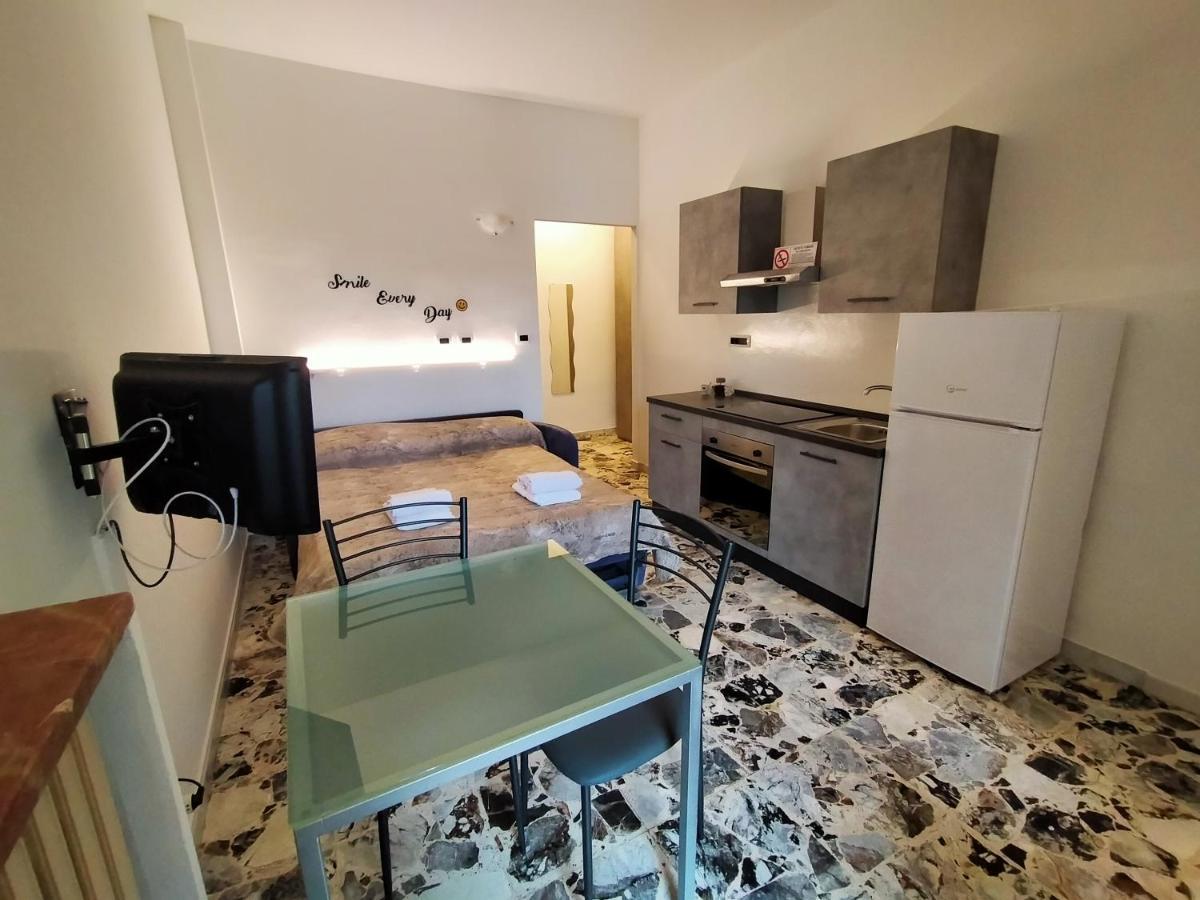 Locazione Turistica Casa Gardenia Appartement Turijn Buitenkant foto
